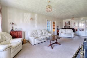 Lounge- click for photo gallery